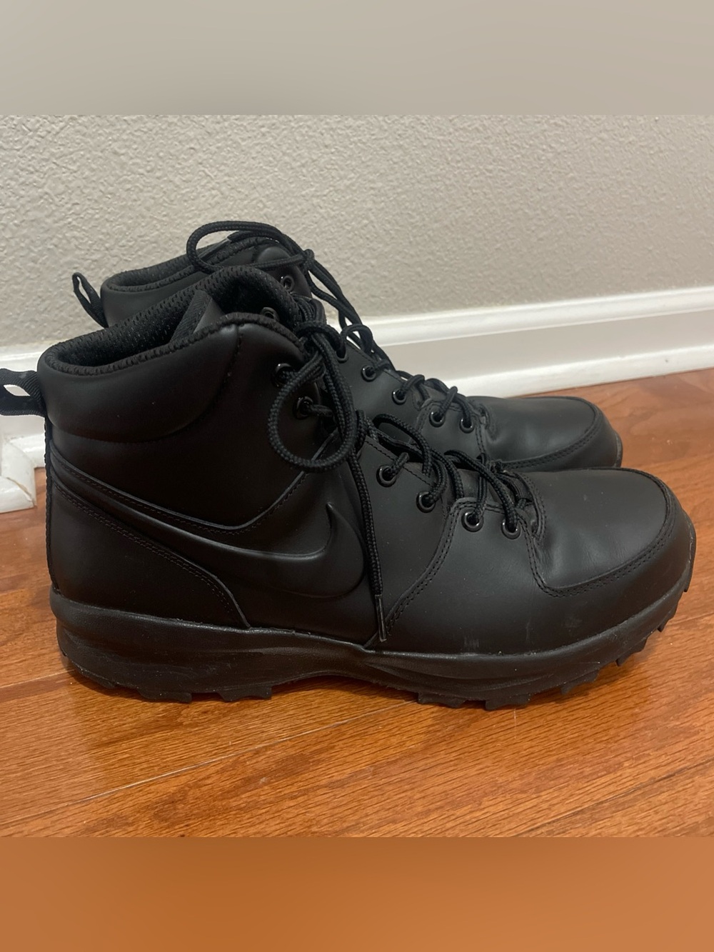 NIKE 454350-003 BLACK MANOA LEATHER MENS BOOTS SIZE US 13
